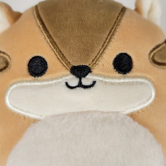 Squishmallows Chip Beaver Plush 5" Brown White Belly Kellytoy Jazwares Stuffie - Picture 3 of 12
